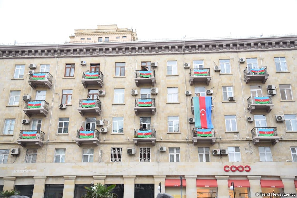 Procession with military bands in Baku on occasion of Victory Day (PHOTO/VIDEO)