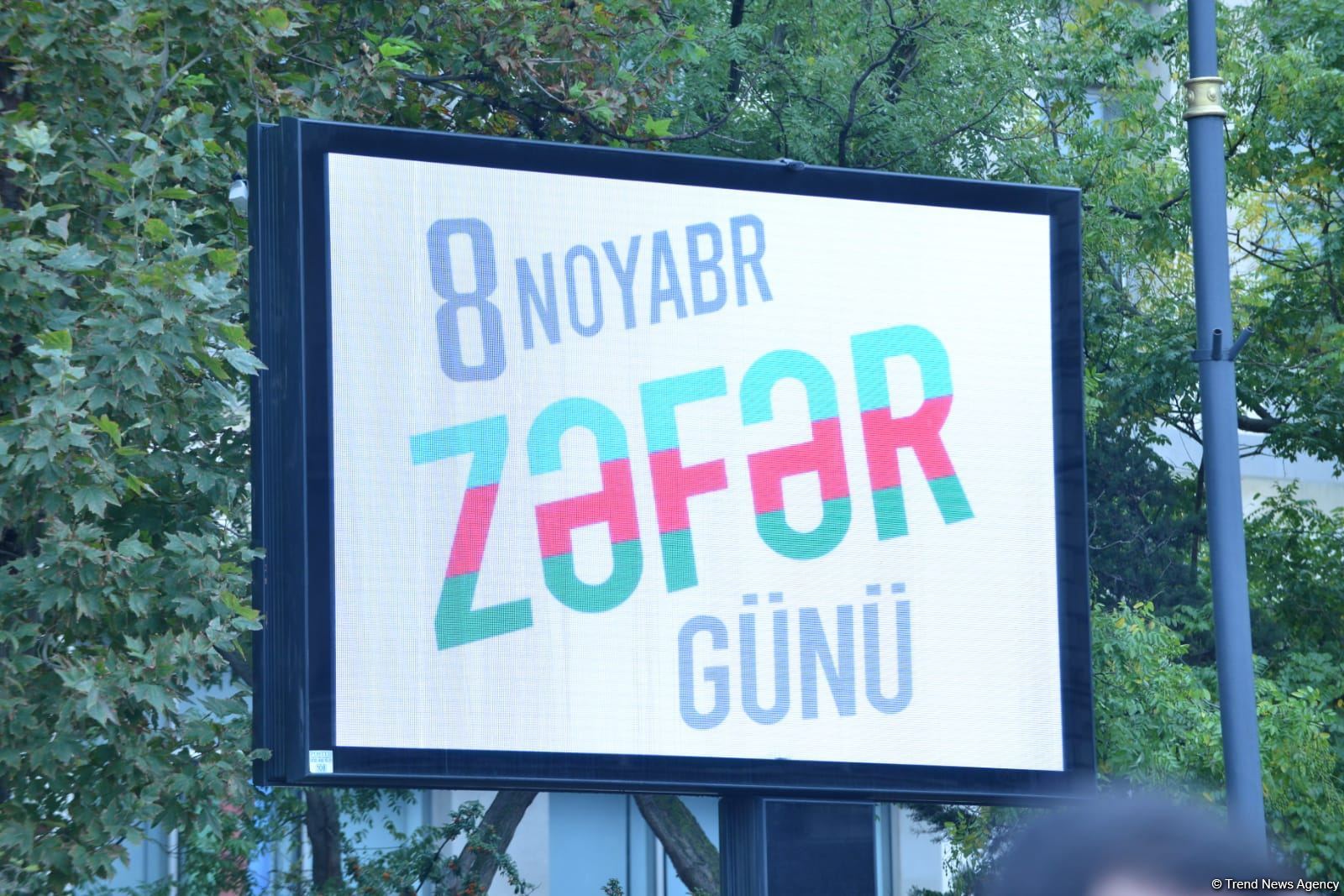 Procession with military bands in Baku on occasion of Victory Day (PHOTO/VIDEO)