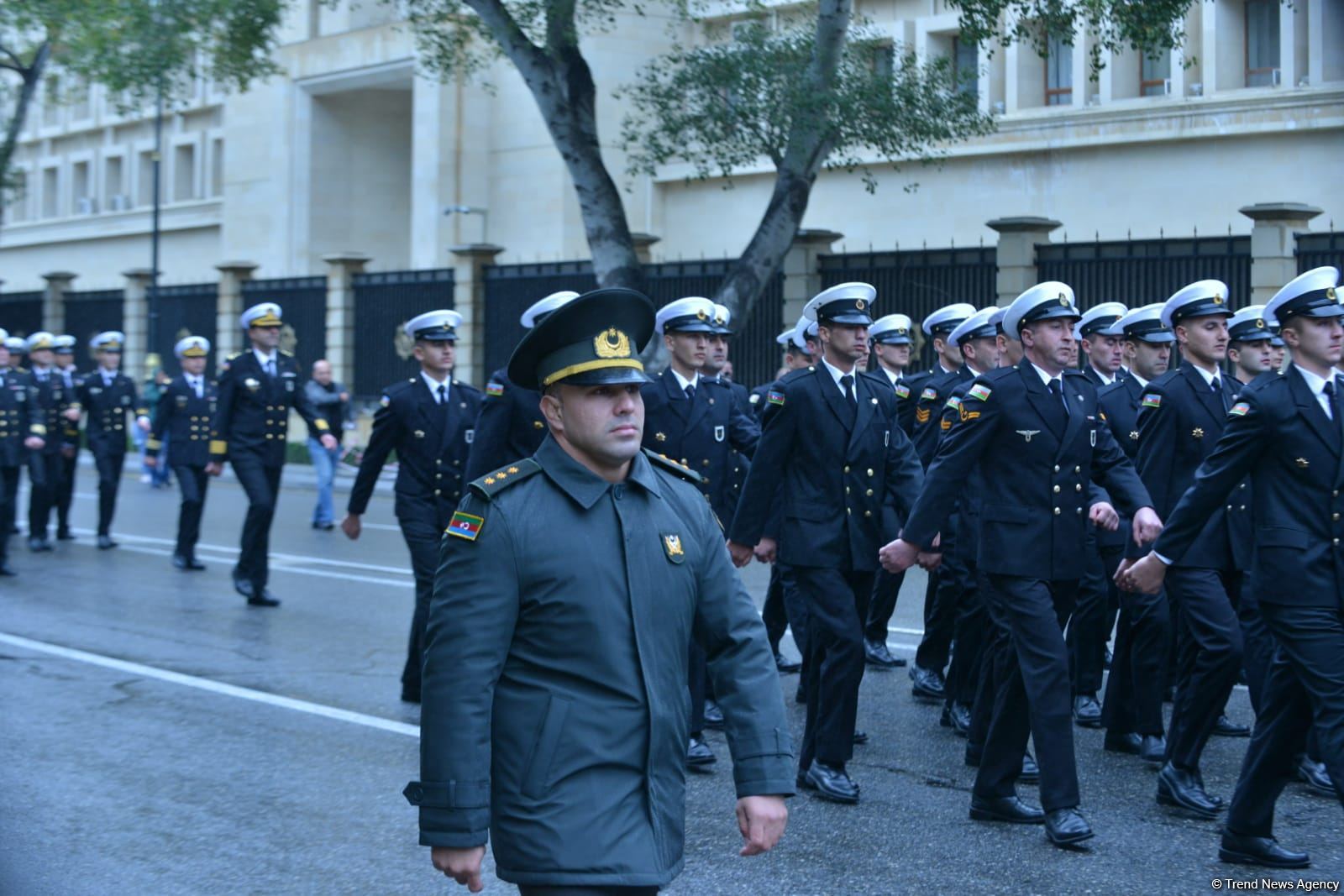 Procession with military bands in Baku on occasion of Victory Day (PHOTO/VIDEO)