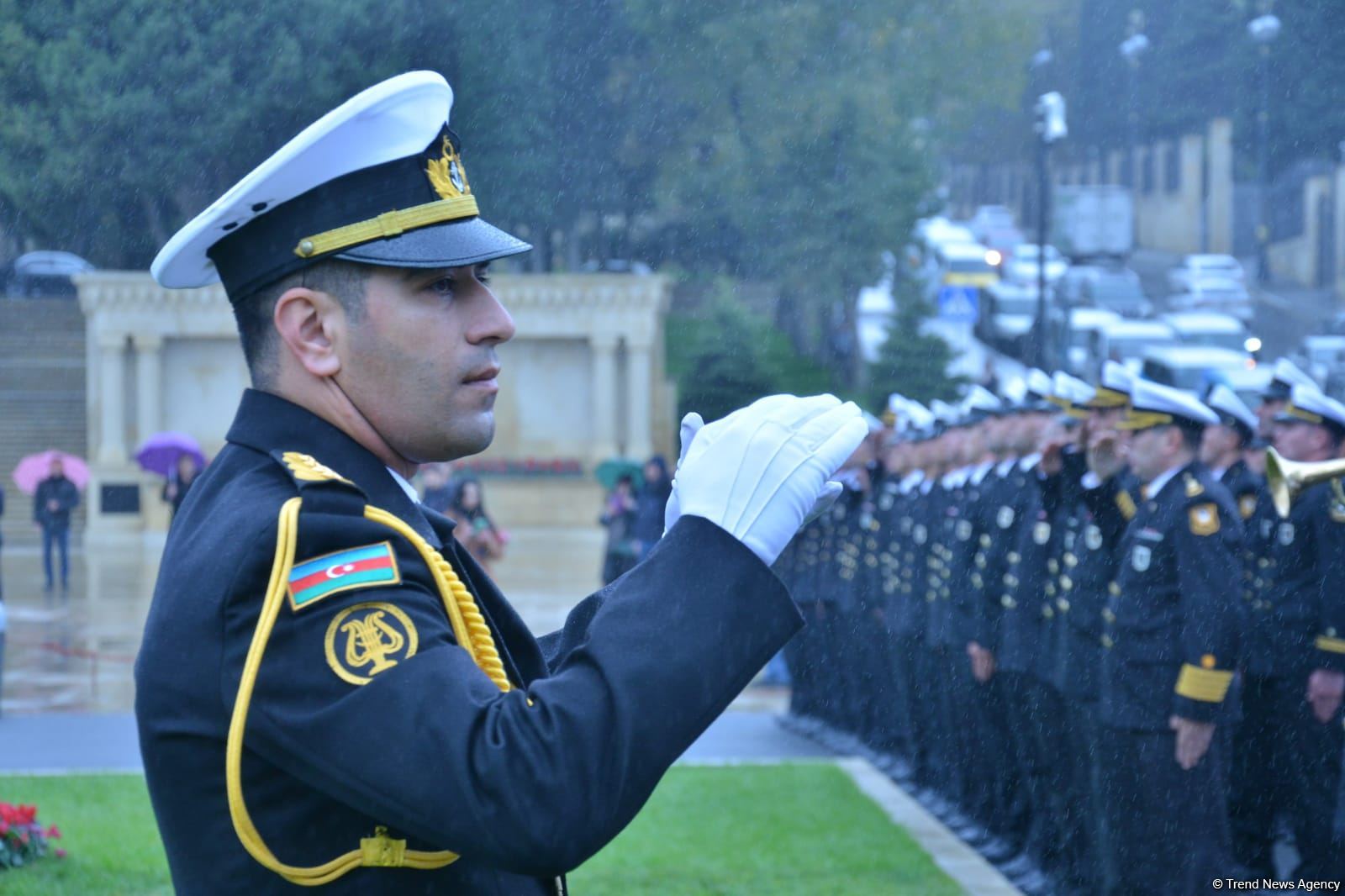 Procession with military bands in Baku on occasion of Victory Day (PHOTO/VIDEO)
