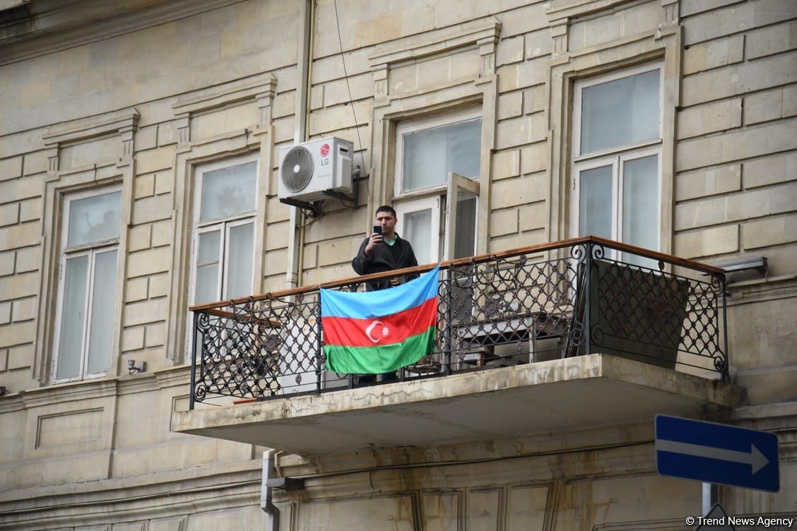 Procession with military bands in Baku on occasion of Victory Day (PHOTO/VIDEO)