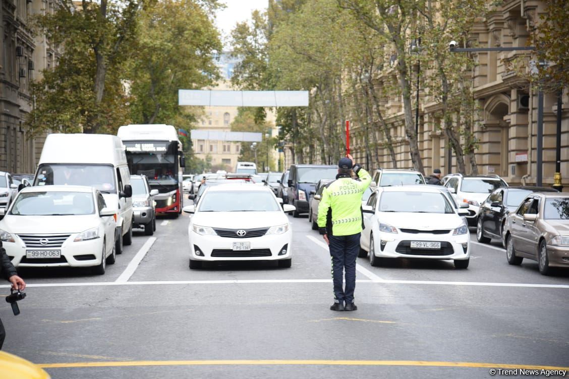 Procession with military bands in Baku on occasion of Victory Day (PHOTO/VIDEO)