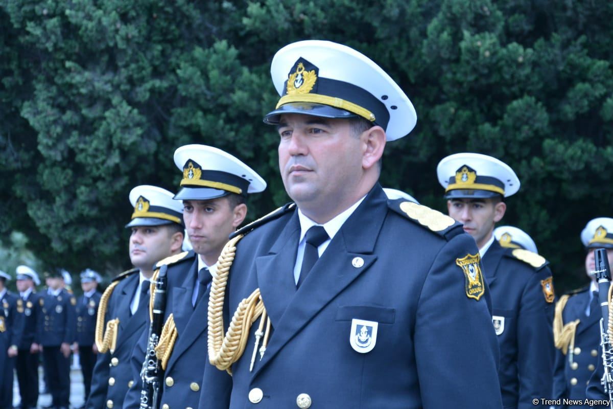 Procession with military bands in Baku on occasion of Victory Day (PHOTO/VIDEO)