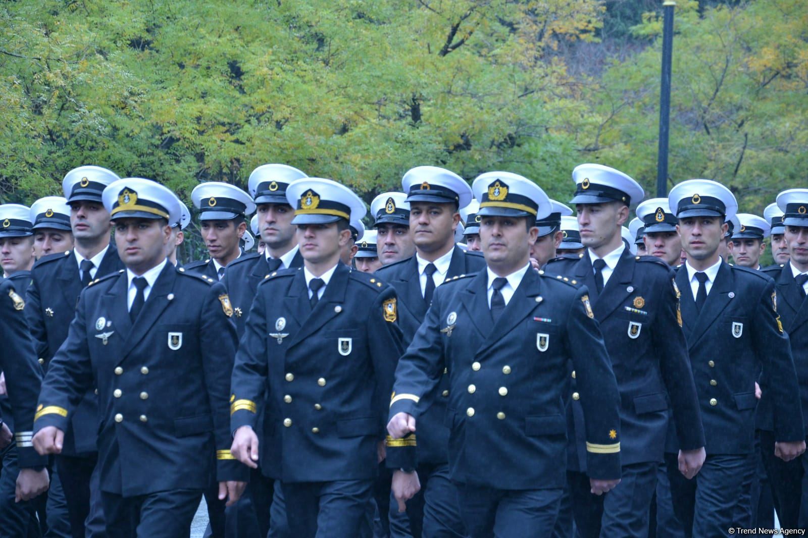 Procession with military bands in Baku on occasion of Victory Day (PHOTO/VIDEO)