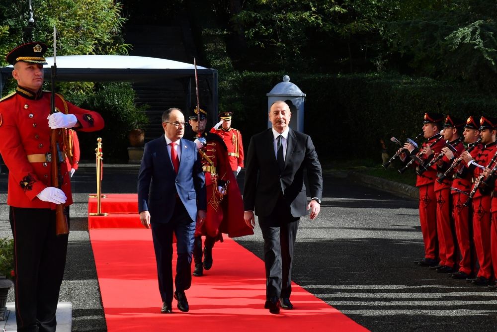 Official welcome ceremony held for President Ilham Aliyev in Tirana (PHOTO/VIDEO)