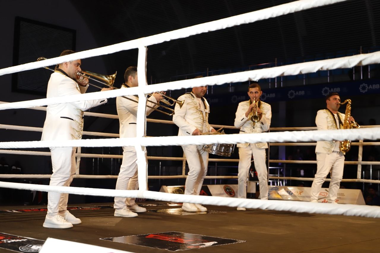 В Баку состоялась битва среди профессиональных боксеров за чемпионский пояс UBO (ФОТО)