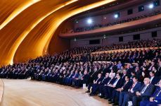 President Ilham Aliyev makes speech at event dedicated to 30th anniversary of New Azerbaijan Party (PHOTO/VIDEO)