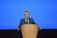 President Ilham Aliyev makes speech at event dedicated to 30th anniversary of New Azerbaijan Party (PHOTO/VIDEO)