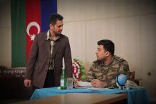 Азербайджанским военнослужащим показали спектакль о судьбе матери, которая ждет сына с фронта (ФОТО)