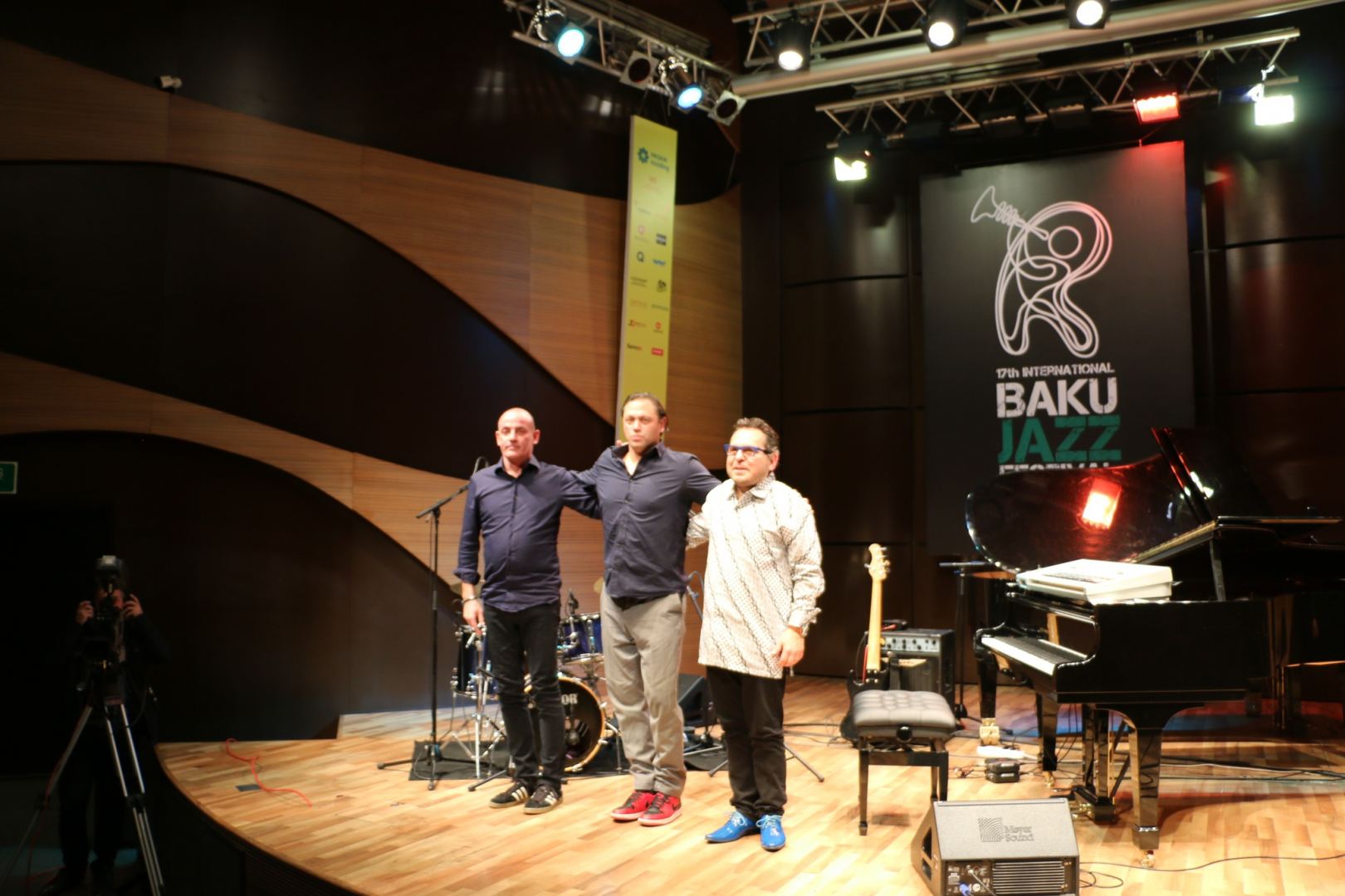 Концерт легендарного Майка дель Ферро в Баку - виртуозные джазовые импровизации и интерпретация классики (ВИДЕО, ФОТО)