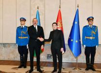 President Ilham Aliyev holds expanded meeting with Serbian PM (PHOTO/VIDEO)