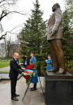 President Ilham Aliyev visits monuments to national leader Heydar Aliyev, Milorad Pavic in Tasmajdan park in Belgrade (PHOTO/VIDEO)