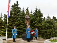 President Ilham Aliyev visits monuments to national leader Heydar Aliyev, Milorad Pavic in Tasmajdan park in Belgrade (PHOTO/VIDEO)