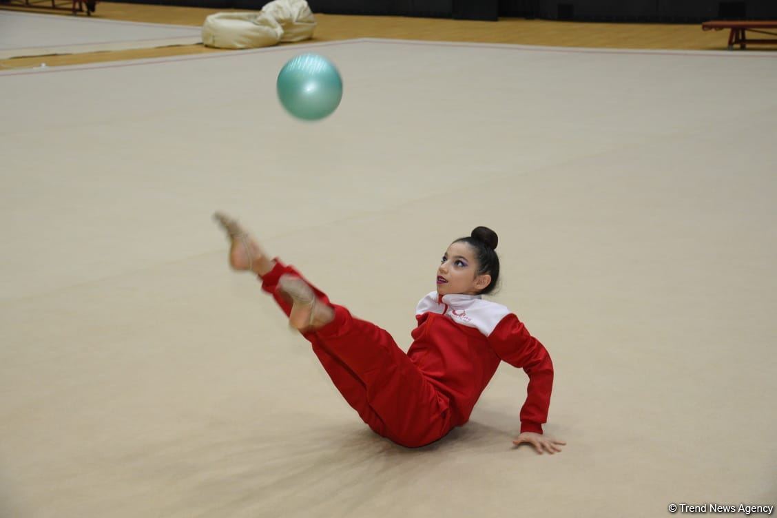 Training for First 'Ojag' International Rhythmic Gymnastics Cup being held in Baku (PHOTO)