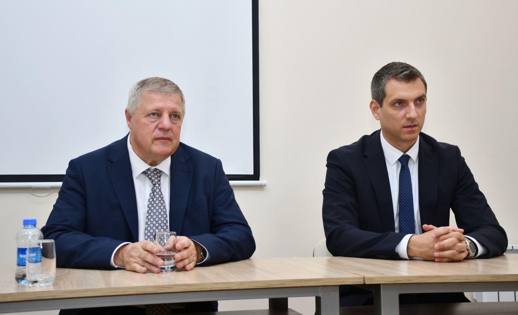 В Баку представлен проект "Архитектурные шедевры стран мира" – путешествие по Словакии (ФОТО)