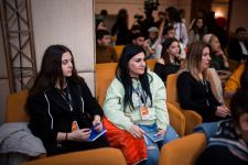 Все краски Фестиваля короткометражных спектаклей 4.4 в Баку – яркие постановки, тренинги, обсуждения (ФОТО)