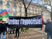 Members of Azerbaijani diaspora hold rally against anti-Azerbaijani resolution in Paris (PHOTO/VIDEO)