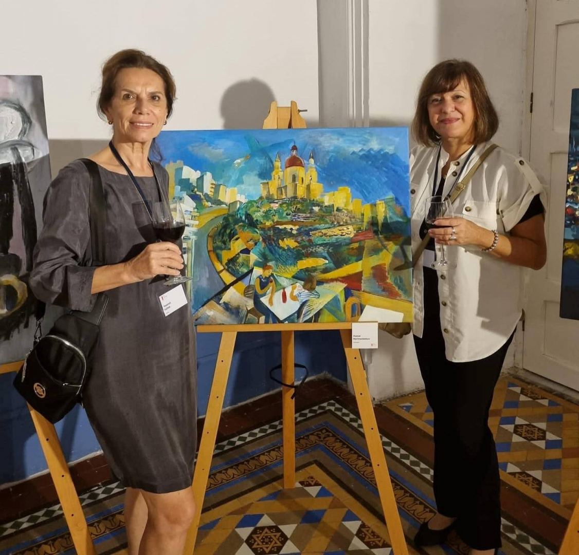 Азербайджанская художница приняла участие в международном проекте Art Camp Malta (ФОТО)