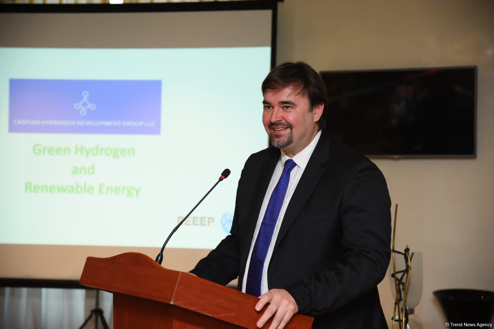 Baku hosts forum on green energy organized by Caspian Hydrogen Development Group (PHOTO)