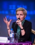 В Баку показали необычный чемодан … с бедами (ФОТО)