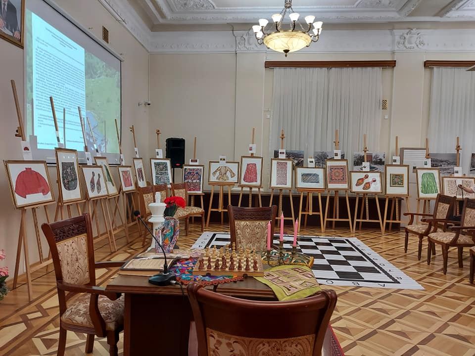 Ручные работы Хуршидбану Натаван в произведениях художников (ФОТО)