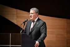 В Баку представлены книги "Шуша. Заветный город" и "Шуша. Звезда Карабаха" (ФОТО)
