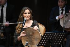 В Баку звучит самый мелодичный инструмент, веками очаровывающий людей (ФОТО)