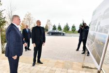 Президент Ильхам Алиев ознакомился с условиями, созданными в агропарке «Шеки-Огуз» (ФОТО/ВИДЕО)