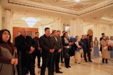 Радушный прием в Баку актеров из Узбекистана (ФОТО/ВИДЕО)
