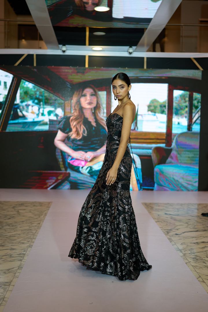 Azerbaijan Fashion Week 2022 – от одеяний кочевников и элегантных хиджабов до волшебной птицы Хумо (ФОТО)