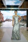 Azerbaijan Fashion Week 2022 – от одеяний кочевников и элегантных хиджабов до волшебной птицы Хумо (ФОТО)