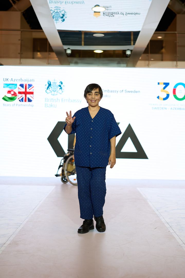 Azerbaijan Fashion Week 2022 - от легионеров и свадебных платьев до адаптивной моды  (ФОТО)