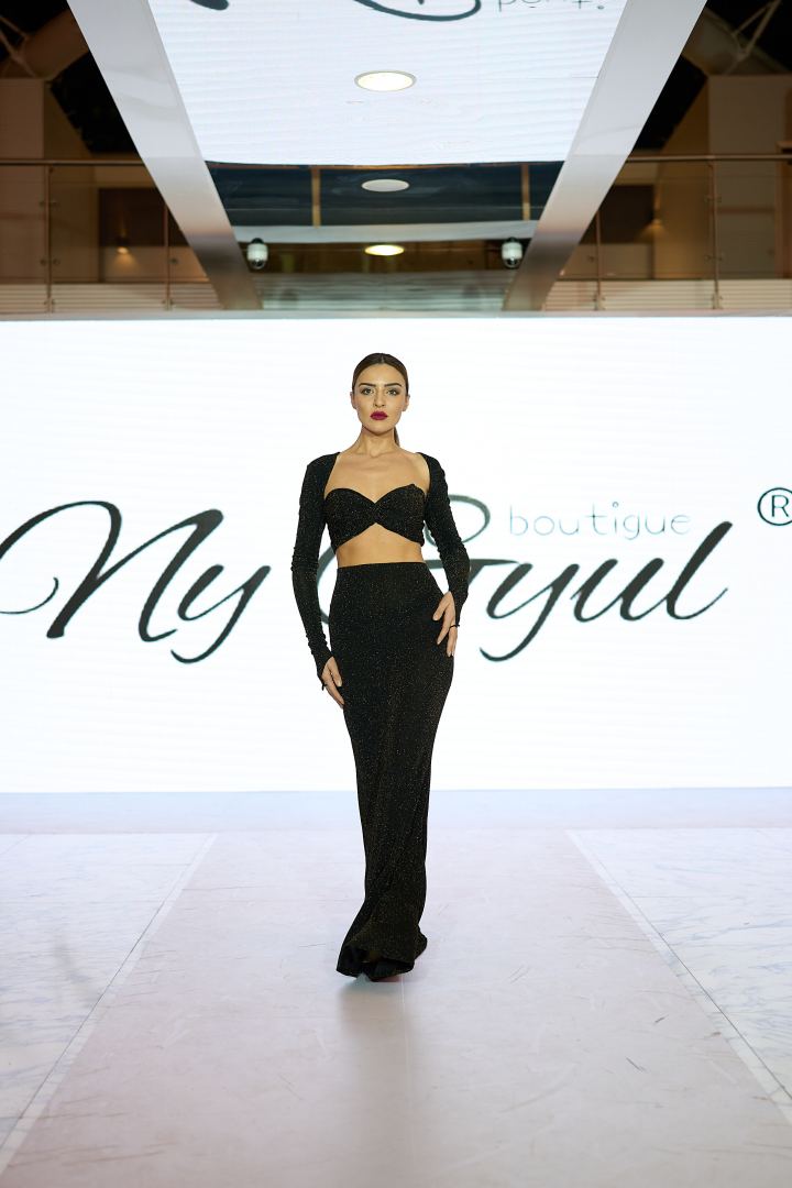 Azerbaijan Fashion Week 2022 - от легионеров и свадебных платьев до адаптивной моды  (ФОТО)