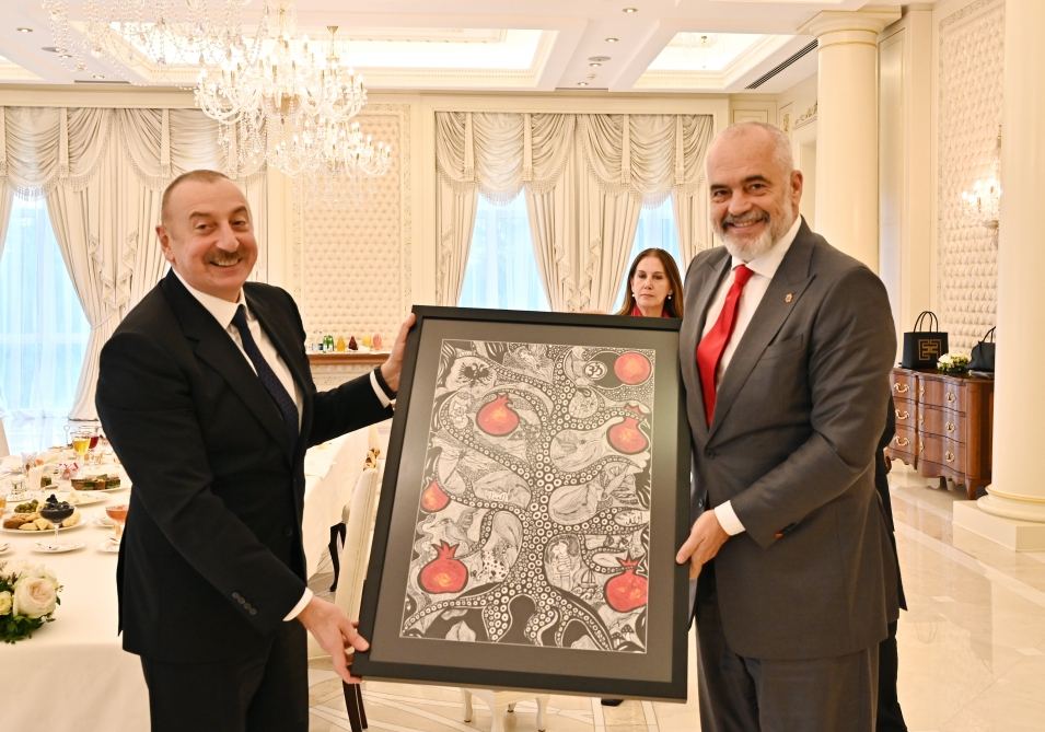 Состоялась встреча один на один Президента Ильхама Алиева с премьер-министром Албании (ФОТО/ВИДЕО)