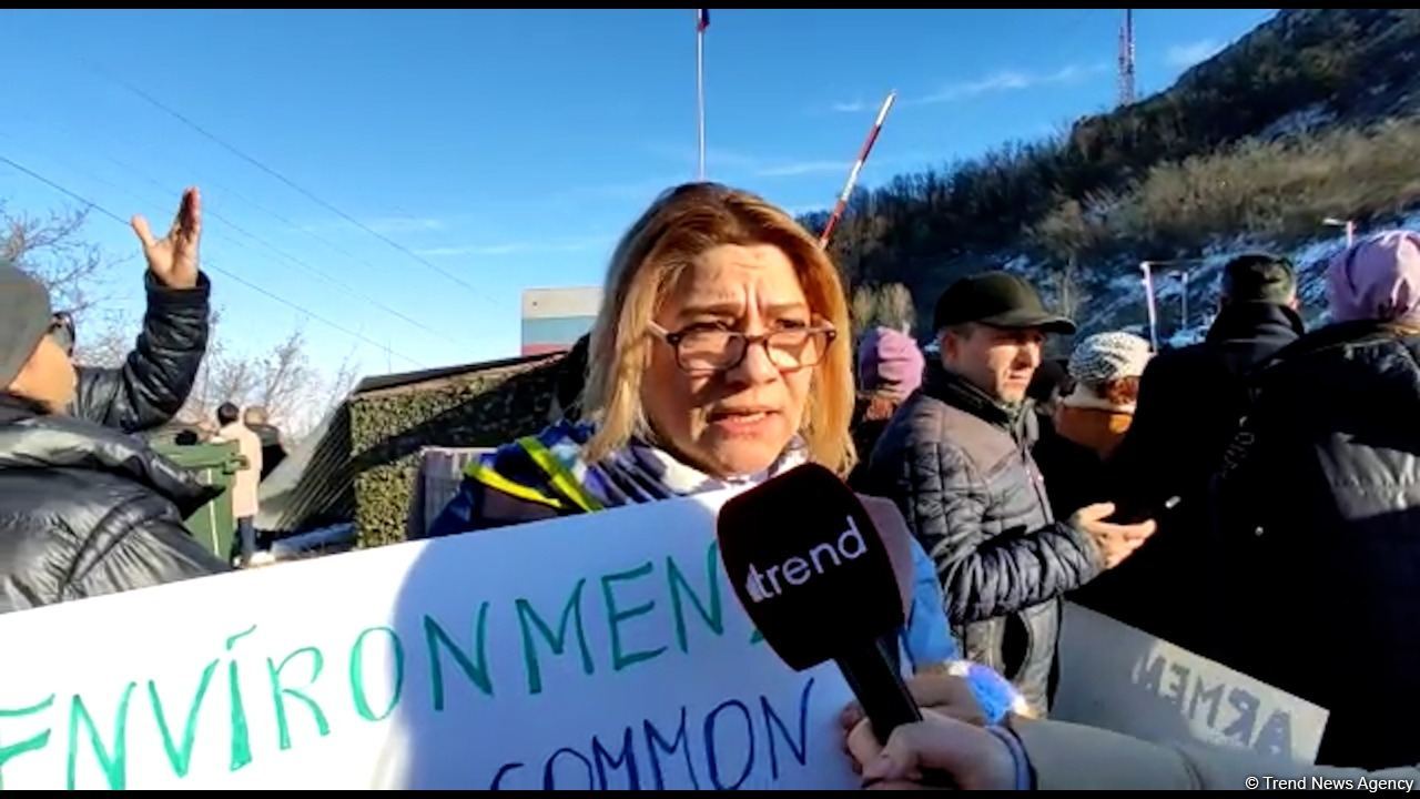Azerbaijani protesters in Karabakh demand meeting with Major General Volkov