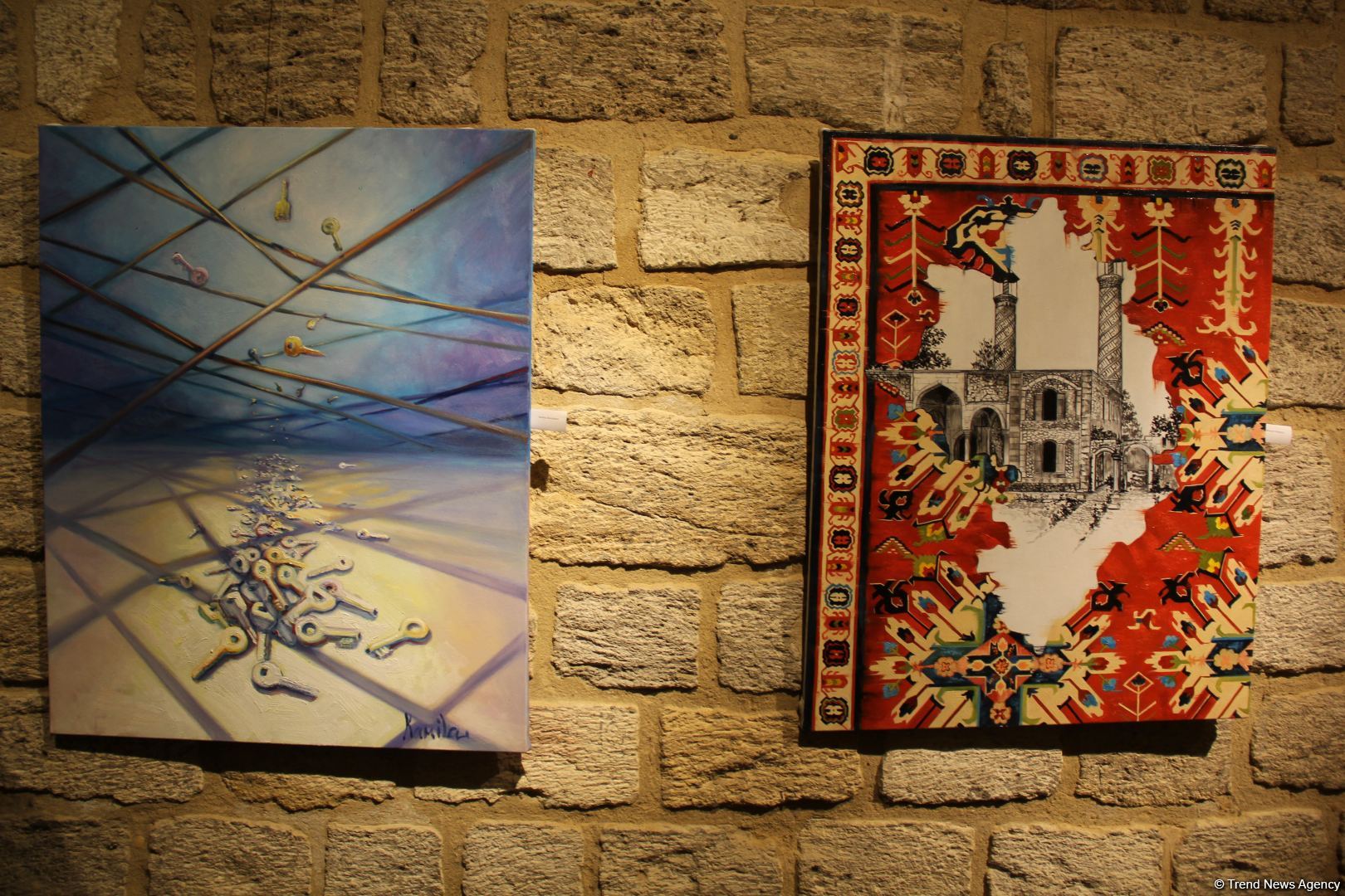 Красочный сад  с прекрасными девушками! Art Tower Gallery стала ярким событием культурной жизни Ичери шехер (ФОТО)