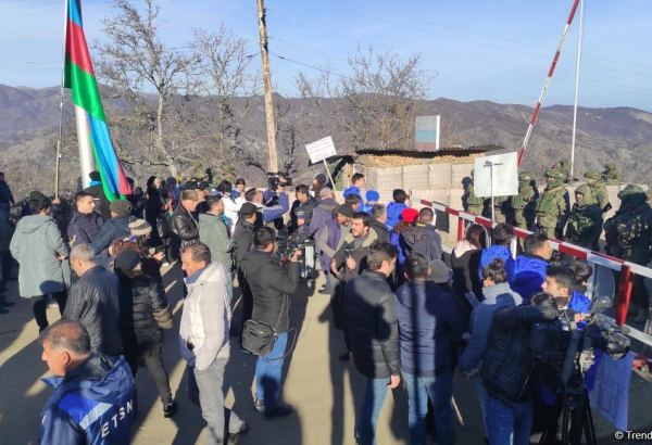Граждане Азербайджана должны иметь возможность свободно посещать любую часть своей страны – Мэтью Брайза
