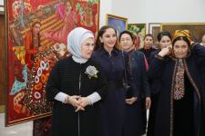 First VP of Azerbaijan Mehriban Aliyeva views exhibitions of fine and decorative arts in Turkmenbashi (PHOTO/VIDEO)