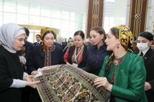 First VP of Azerbaijan Mehriban Aliyeva views exhibitions of fine and decorative arts in Turkmenbashi (PHOTO/VIDEO)