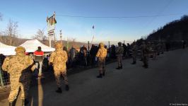 Azerbaijanis continue protests near Shusha for third day (PHOTO)
