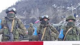 Azerbaijanis continue protests near Shusha for third day (PHOTO)