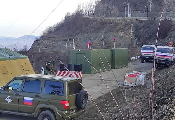 Russian peacekeepers bring speaker system to peaceful rally site in Azerbaijan's Karabakh (PHOTO)