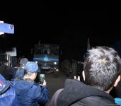 Russian peacekeepers' supply vehicle pass along Azerbaijan's Lachin road (PHOTO/VIDEO)