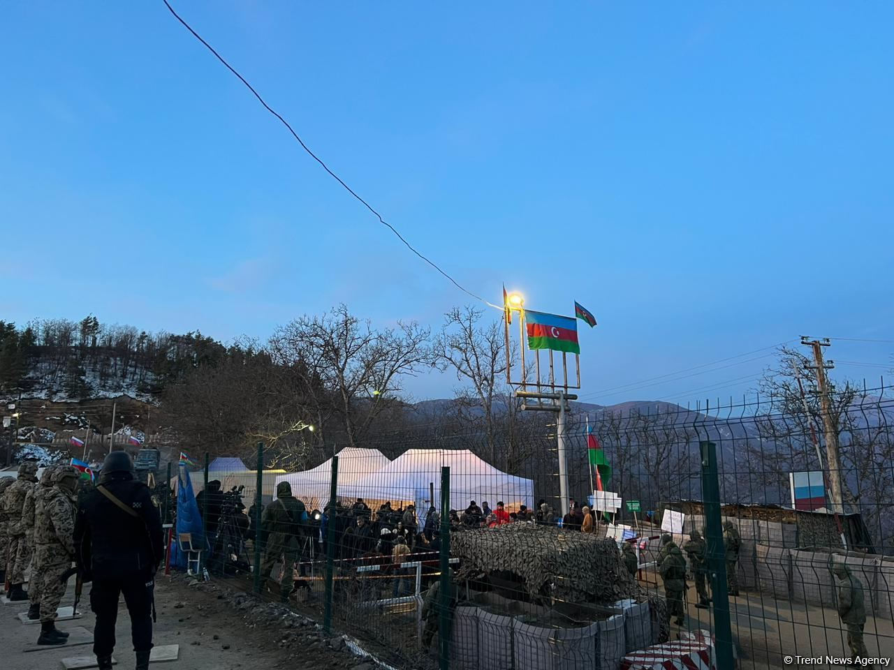 Azerbaijanis continue protests near Shusha for fourth day (PHOTO/VIDEO)