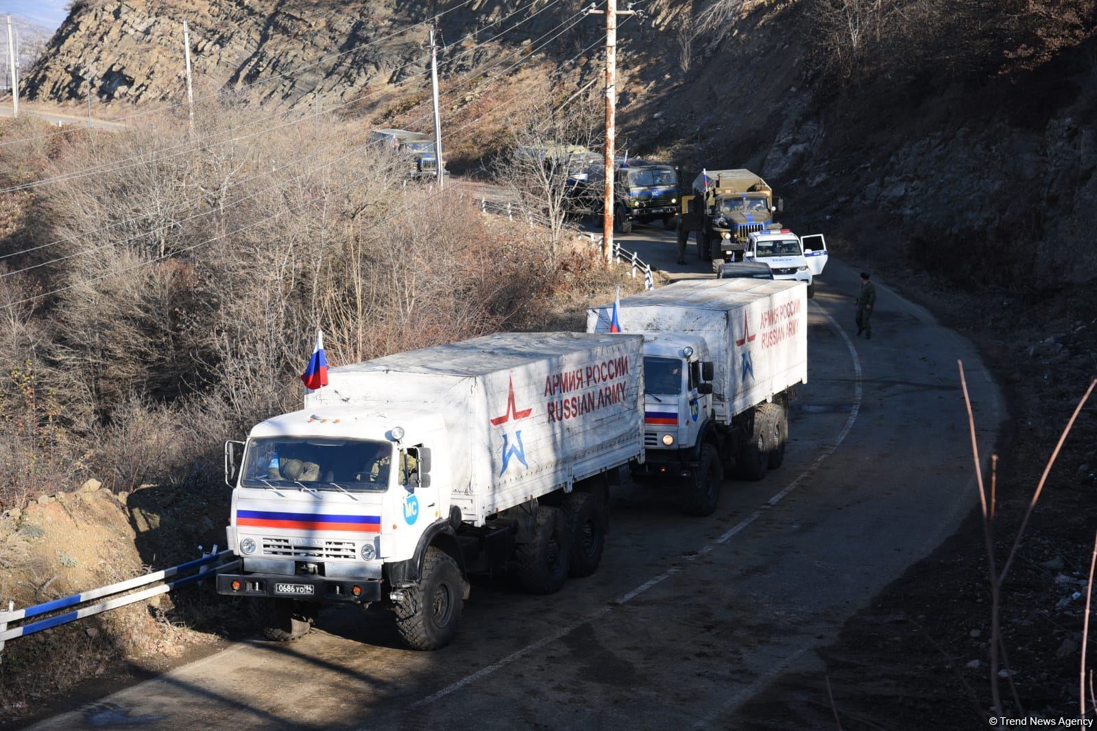 Peacekeepers' supply vehicles pass freely along Azerbaijan's Lachin road (PHOTO/VIDEO)