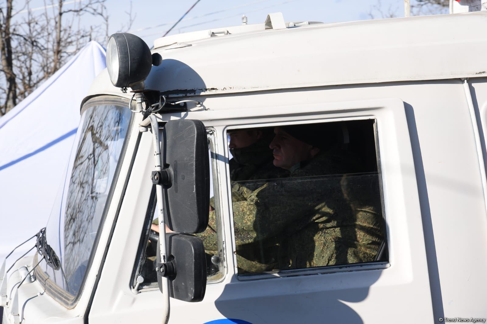 Peacekeepers' supply vehicles pass freely along Azerbaijan's Lachin road (PHOTO/VIDEO)