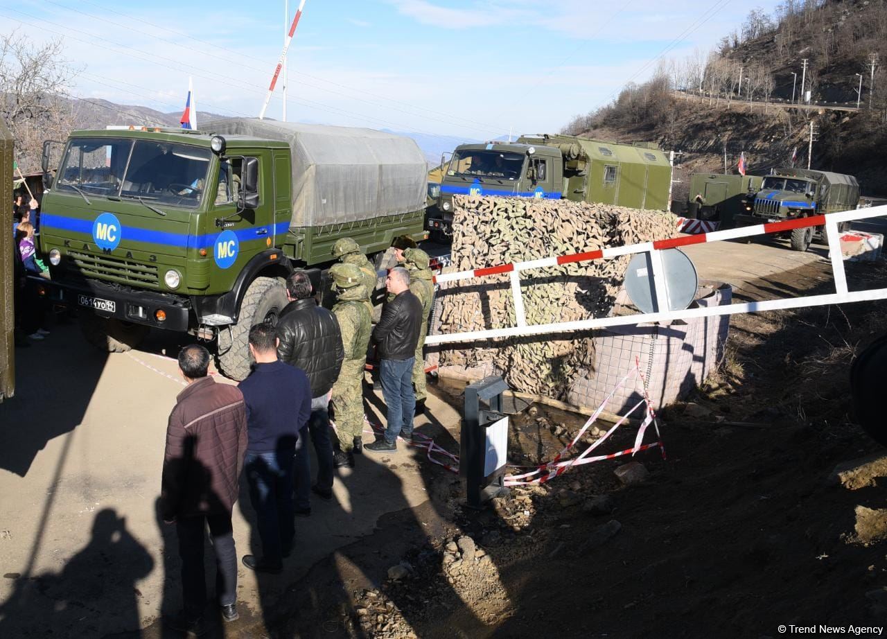 Peacekeepers' supply vehicles pass freely along Azerbaijan's Lachin road (PHOTO/VIDEO)