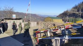 Peacekeepers' supply vehicles pass unhindered along Lachin road (PHOTO/VIDEO)