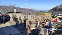 Peacekeepers' supply vehicles pass unhindered along Lachin road (PHOTO/VIDEO)