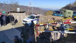 Peacekeepers' supply vehicles pass unhindered along Lachin road (PHOTO/VIDEO)